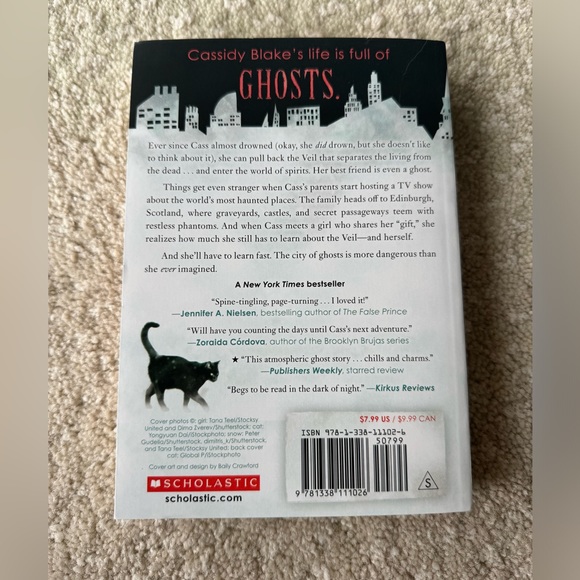 BRAND NEW City of Ghosts book by VE Schwab - Picture 2 of 3